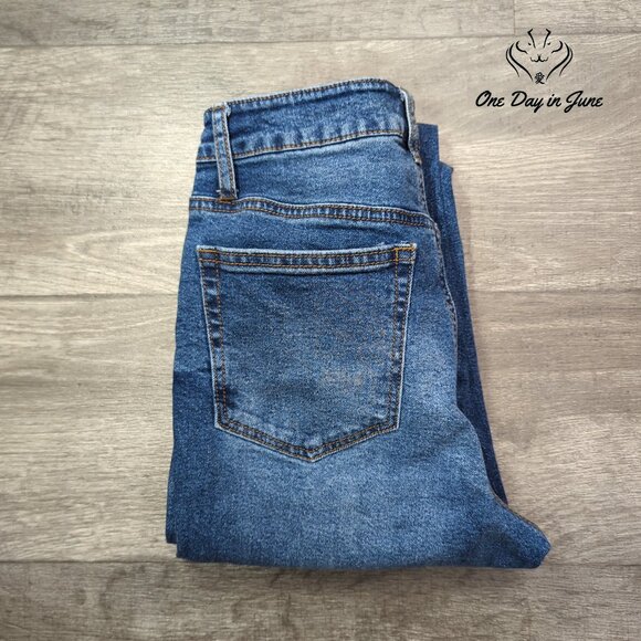 True Craft Slim Straight Jeans Size 6 - Picture 6 of 6